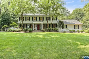 7 Arthur Ct, Demarest, NJ 07627 - Photo 1