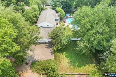 7 Arthur Court, Demarest, NJ 07627 - Photo 36