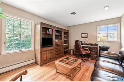 7 Arthur Court, Demarest, NJ 07627 - Photo 18