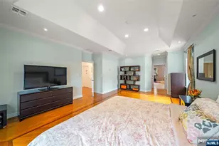 392 Oak Ave, River Edge, NJ 07661 - Photo 20
