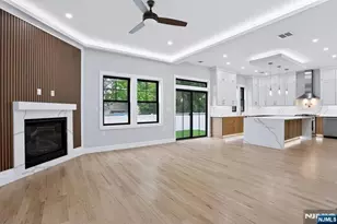 49 N Glenwood Dr, Bergenfield, NJ 07621 - Photo 10
