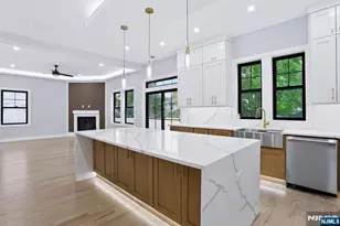 49 N Glenwood Dr, Bergenfield, NJ 07621 - Photo 20