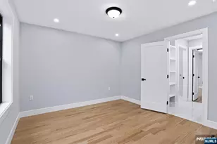 49 N Glenwood Dr, Bergenfield, NJ 07621 - Photo 34