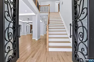 49 N Glenwood Dr, Bergenfield, NJ 07621 - Photo 2