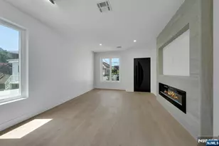 54 Hamilton Ave, Fairview, NJ 07022 - Photo 6
