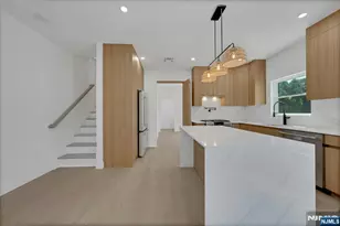 54 Hamilton Ave, Fairview, NJ 07022 - Photo 10