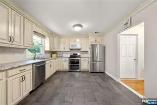 693 Probst Ave A, Fairview, NJ 07022 - Photo 8