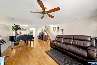 693 Probst Avenue A #A, Fairview, NJ 07022 - Photo 4