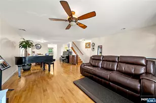 693 Probst Ave A, Fairview, NJ 07022 - Photo 4