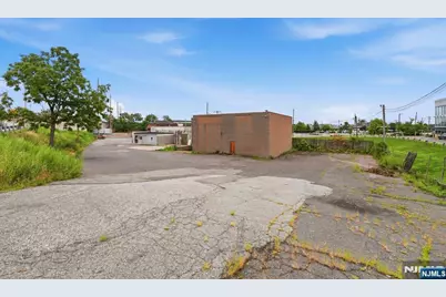 21 Route 17 2 #2, East Rutherford, NJ 07073 - Photo 16
