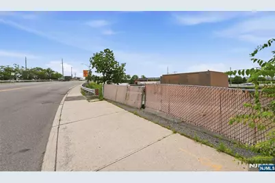 21 Route 17 2 #2, East Rutherford, NJ 07073 - Photo 4
