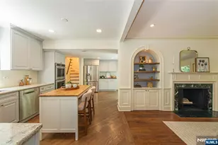 25 W Rd, Millburn, NJ 07078 - Photo 8