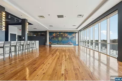 1 Executive 404 #404, Fort Lee, NJ 07024 - Photo 14