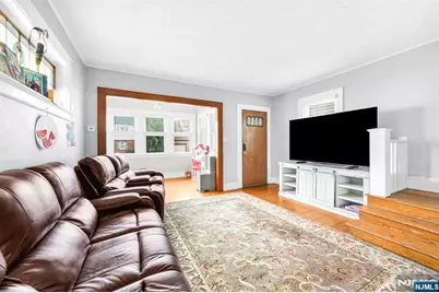73 Ilford Avenue, North Arlington, NJ 07031 - Photo 4