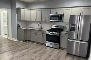 17 Cedar Street 3rd Floor, Newark, NJ 07106 - Photo 2