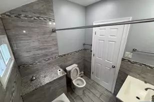 17 Cedar Street 3rd Floor, Newark, NJ 07106 - Photo 12