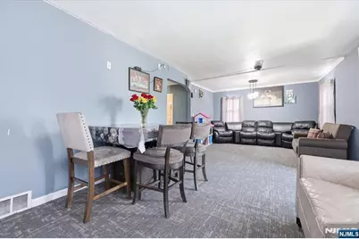 409 Tryon Avenue, Englewood, NJ 07631 - Photo 8