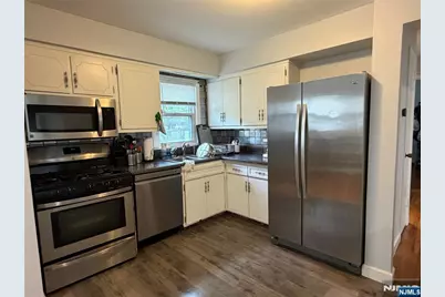 34-02 Lenox Drive, Fair Lawn, NJ 07410 - Photo 6