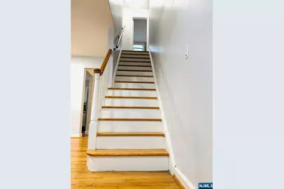34-02 Lenox Drive, Fair Lawn, NJ 07410 - Photo 10