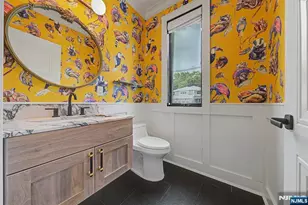 67 Westervelt Pl, Cresskill, NJ 07626 - Photo 6