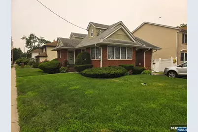 355 Rochelle Avenue, Rochelle Park Township, NJ 07662 - Photo 4
