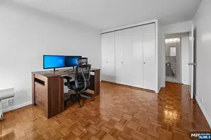 3 Horizon Road 1422, Fort Lee, NJ 07024 - Photo 8