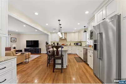 53 Van Blarcom Lane, Wyckoff Township, NJ 07481 - Photo 6