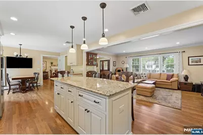 53 Van Blarcom Lane, Wyckoff Township, NJ 07481 - Photo 8