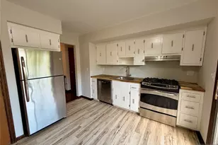 54 Franklin Ave, Saddle Brook Township, NJ 07663 - Photo 8