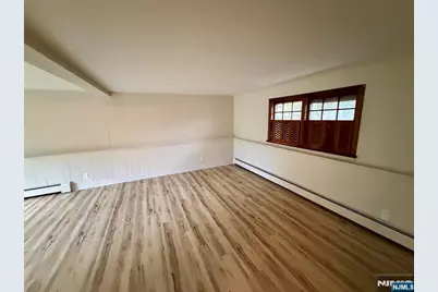 54 Franklin Avenue, Saddle Brook Township, NJ 07663 - Photo 28