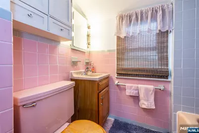 222 Union Avenue 2nd For #2nd For, Wood Ridge, NJ 07075 - Photo 4