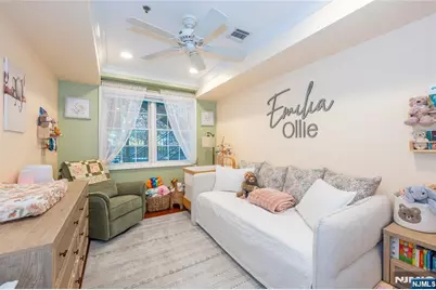 215 Monroe Street 1 #1, Hoboken, NJ 07030 - Photo 16