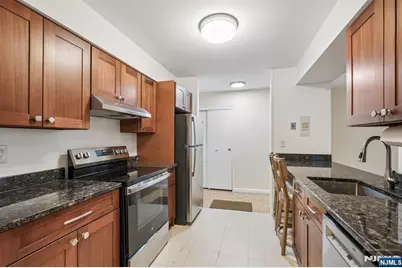 135-167 S Maple Avenue 143 B #143 B, Ridgewood, NJ 07450 - Photo 20