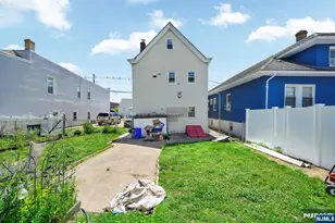 89 Westminster Pl 2, Garfield, NJ 07026 - Photo 18