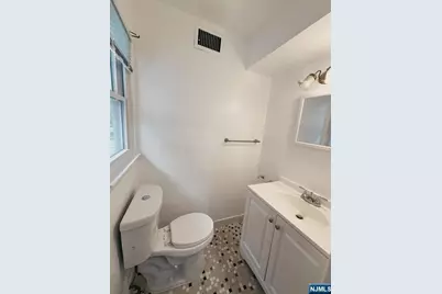 389 Dewolf Place 1st Floor #1ST FLOOR, Hackensack, NJ 07601 - Photo 8
