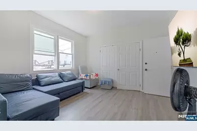 62 Welland Avenue, Irvington, NJ 07111 - Photo 8