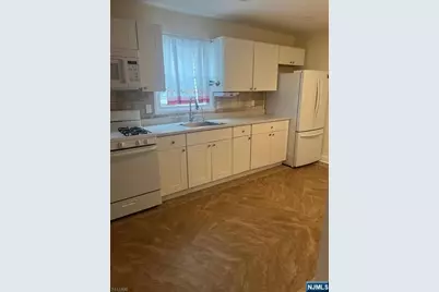 12-14 Cliff Hill Place, Newark, NJ 07106 - Photo 6