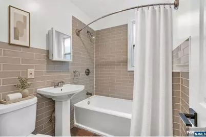 344 Danforth Avenue Unit 1 #Unit 1, Jersey City, NJ 07305 - Photo 10