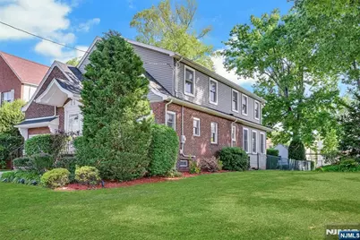81 Riverview Avenue, Cliffside Park, NJ 07010 - Photo 2