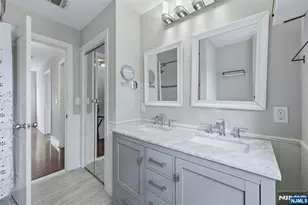 526 Clinton St, East Orange, NJ 07018 - Photo 12