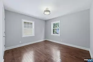 526 Clinton St, East Orange, NJ 07018 - Photo 10