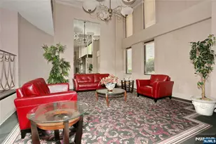 160 Overlook Ave 19D, Hackensack, NJ 07601 - Photo 6