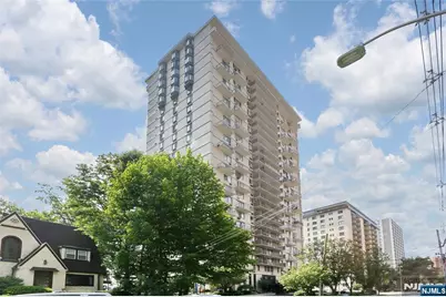 160 Overlook Avenue 19D #19D, Hackensack, NJ 07601 - Photo 36