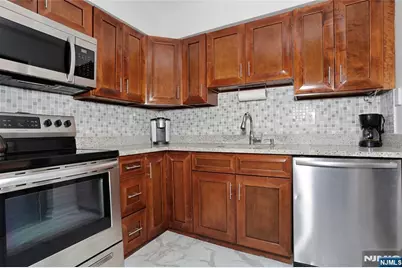 160 Overlook Avenue 19D #19D, Hackensack, NJ 07601 - Photo 26