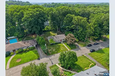 105 Winthrop Road, Hillsdale, NJ 07642 - Photo 36