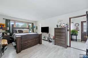 12 Columbus Ave, Little Ferry, NJ 07643 - Photo 16
