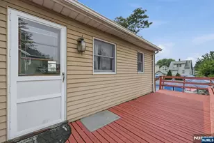 12 Columbus Ave, Little Ferry, NJ 07643 - Photo 18