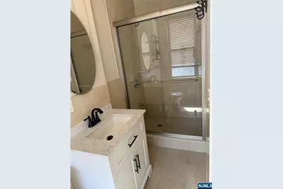 24 N Dean 1 #1, Englewood, NJ 07631 - Photo 2