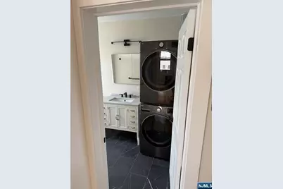 24 Dean Street 5 #5, Englewood, NJ 07631 - Photo 6