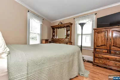 7 Lafayette Place, Waldwick, NJ 07463 - Photo 10